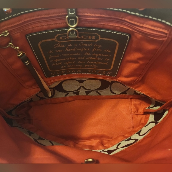 Coach Reversible Large Tote, Classic Tan and Burnt Orange - Picture 5 of 9